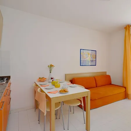 Parco Hemingway-1 By Interhome *