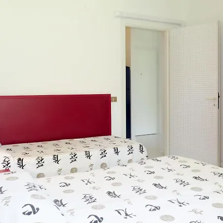 Parco Hemingway-1 By Interhome *